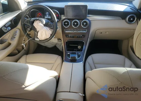 2018 Mercedes-Benz Glc 300 4Matic z USA, uszkodzony, nr VIN WDC0G4KB0JV088953